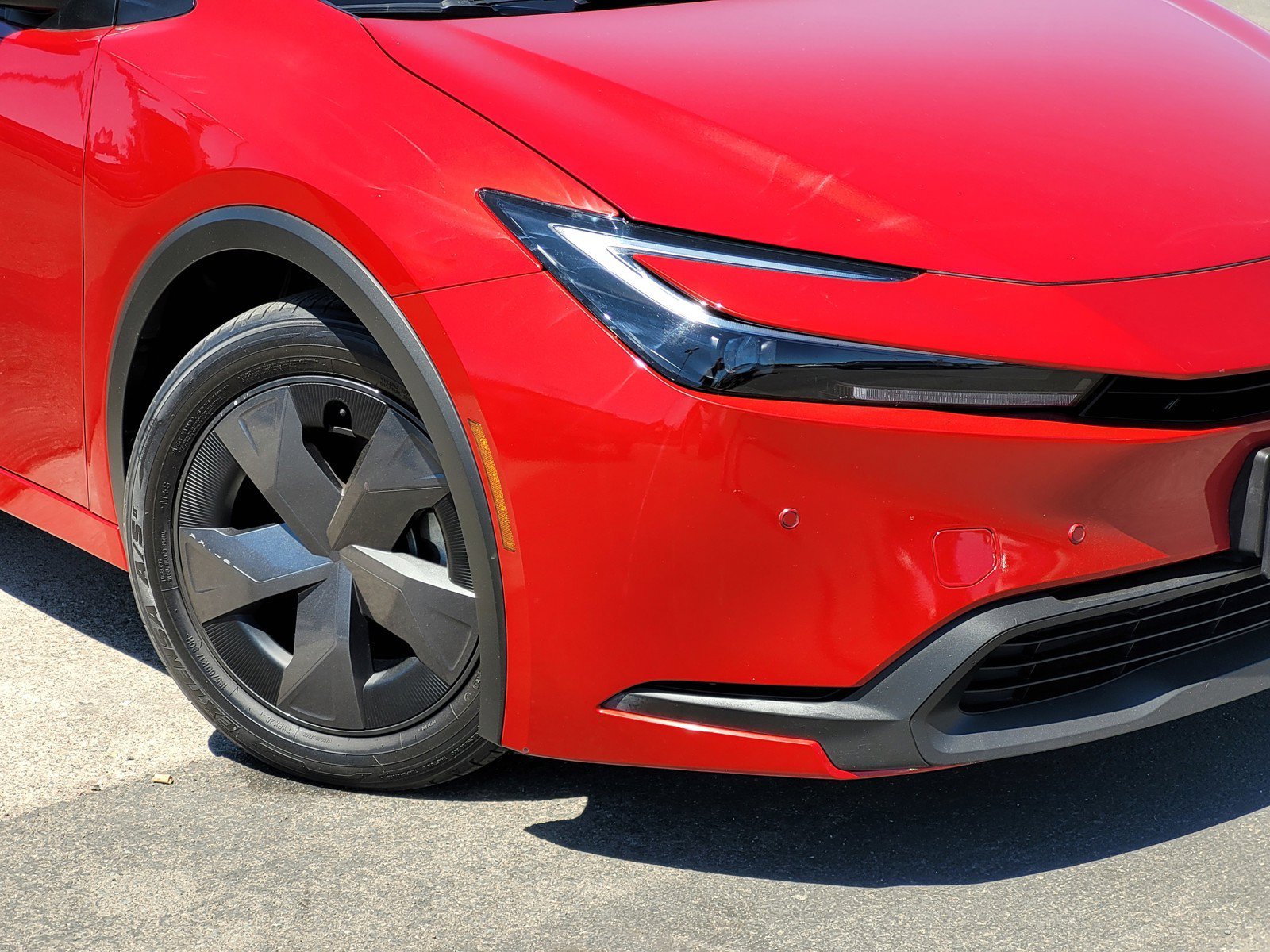 Used 2023 Red Toyota  image 9