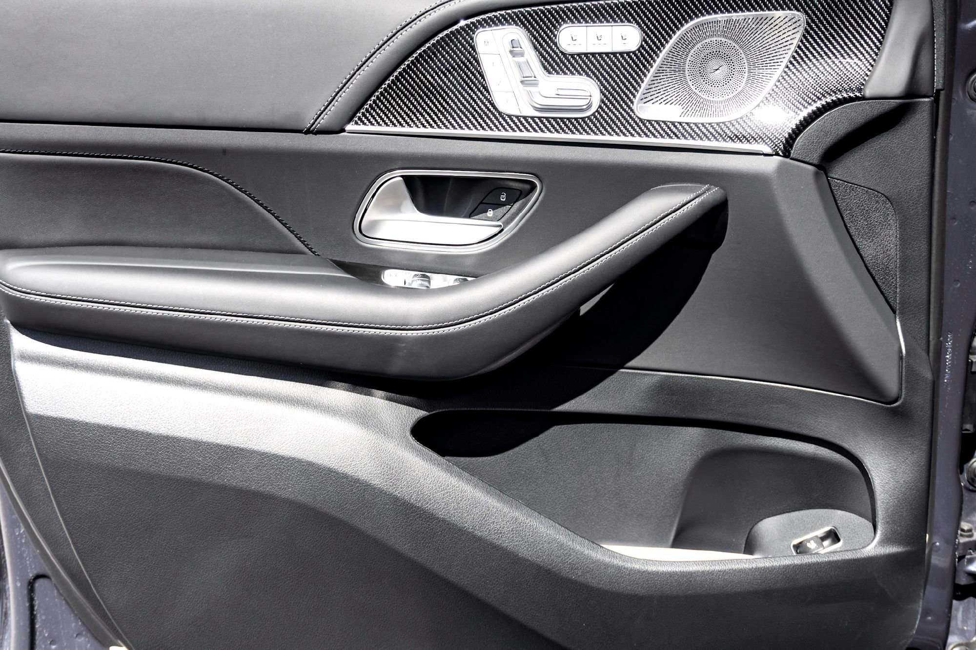 New 2026 Twilight Blue Metallic Mercedes-Benz AMG® GLE 53 4MATIC+ SUV image 7
