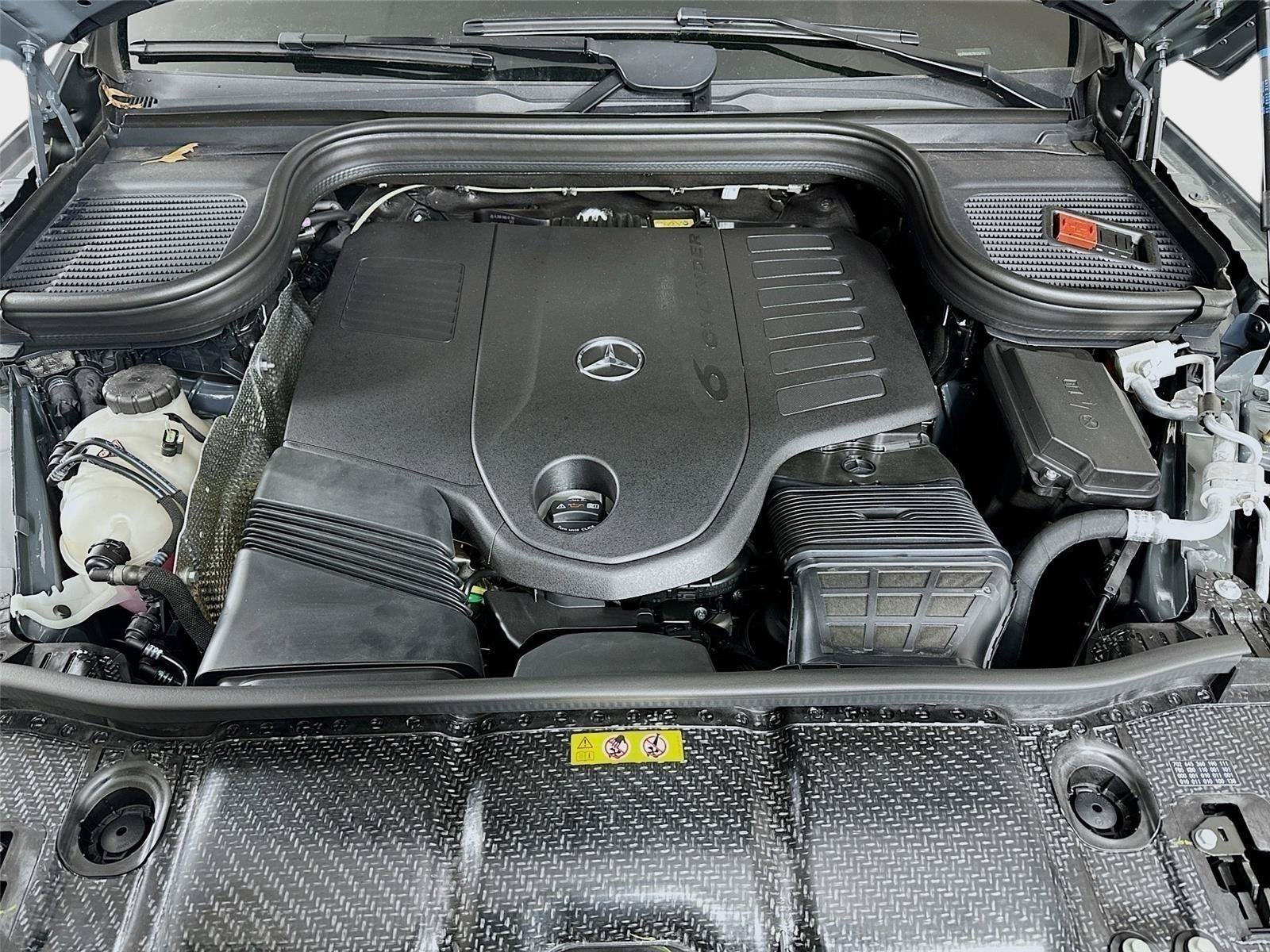 Used 2026 Gray Mercedes-Benz GLE 450 image 38