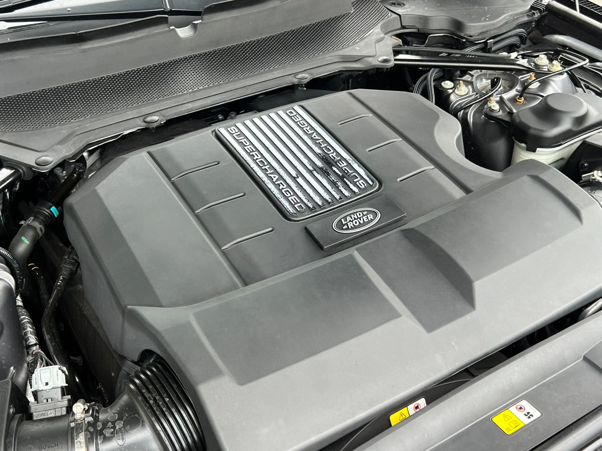 Used 2020 Gray Land Rover HSE image 39