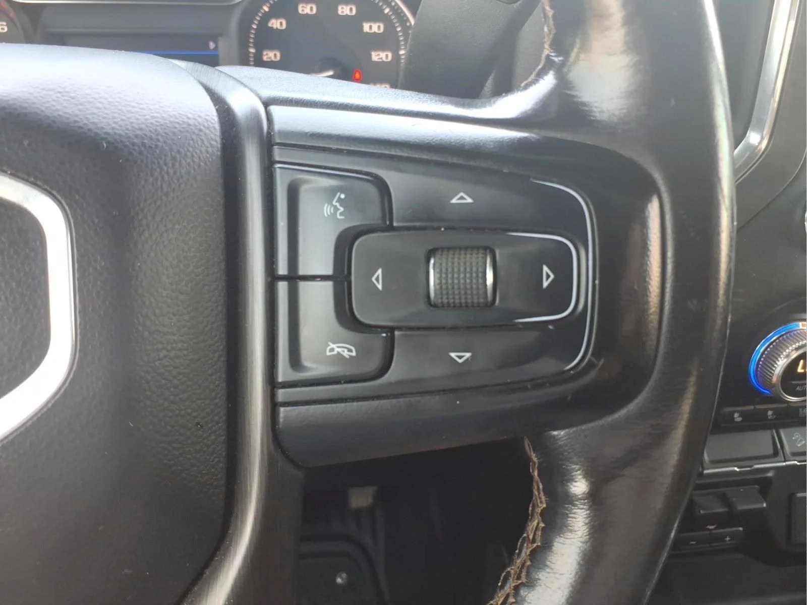 Used 2021 SUMMIT WHITE GMC AT4 image 22