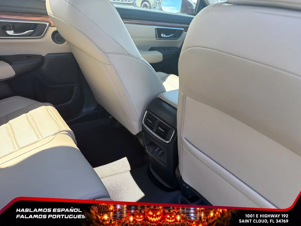 Used 2022 White Honda Touring image 32
