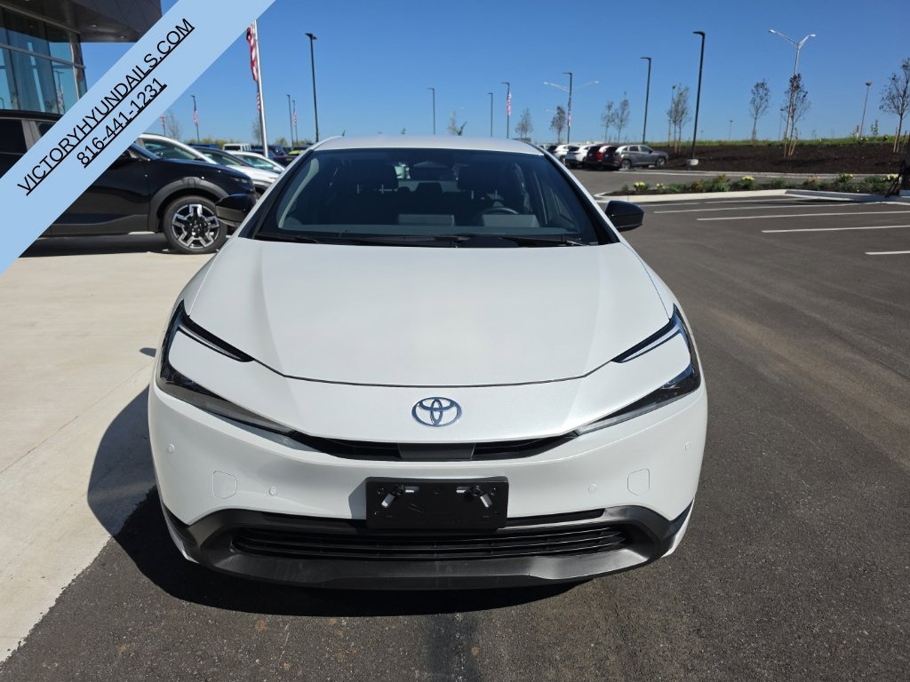 Used 2026 Beige Toyota LE image 9