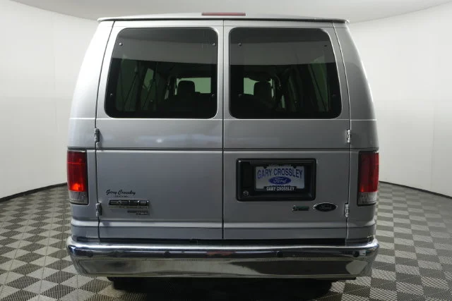 Used 2014 Ingot Silver Metallic Ford XLT image 4