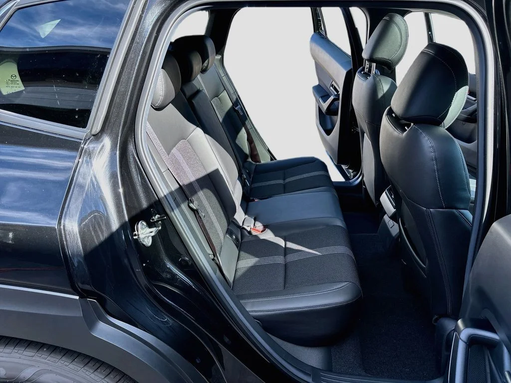 New 2026 Jet Black Mica Mazda 2.5 S Preferred AWD image 32