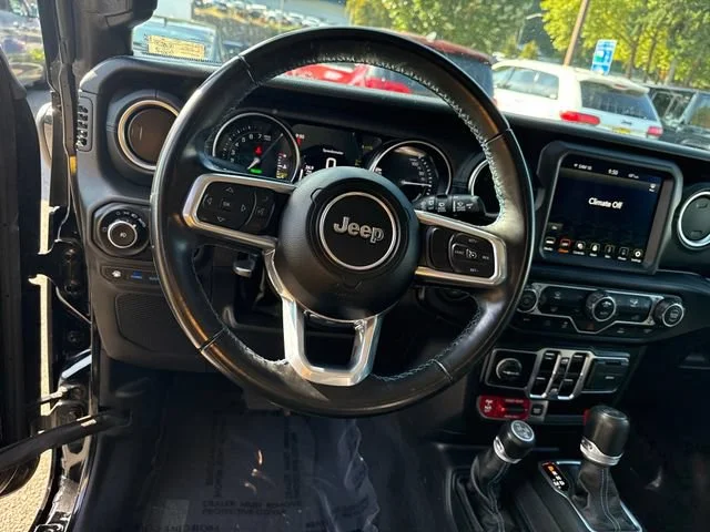Used 2022 Black Clearcoat Jeep Unlimited Rubicon 4xe image 17