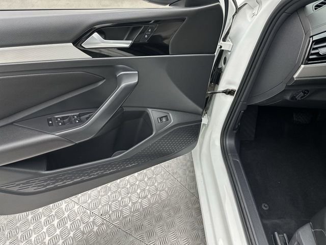 Used 2019 White Volkswagen R-Line image 13