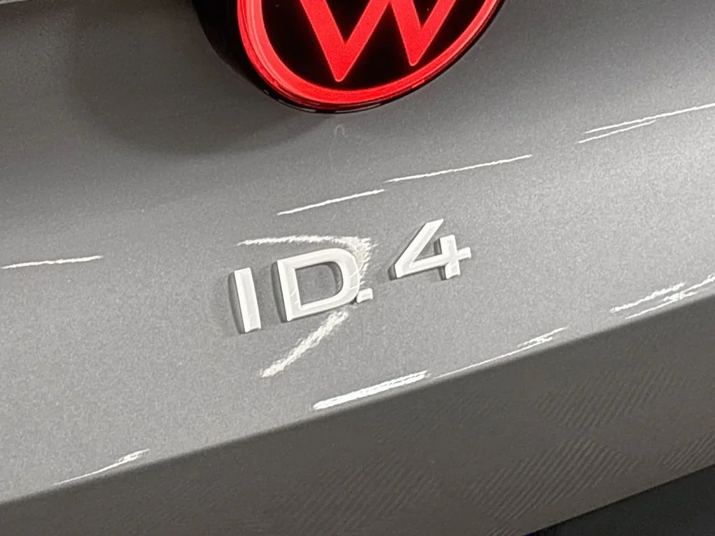 Certified Used 2023 Silver Volkswagen Pro S image 26