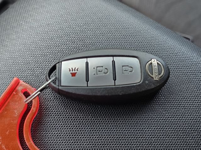 Used 2024 Gray Nissan SV image 28