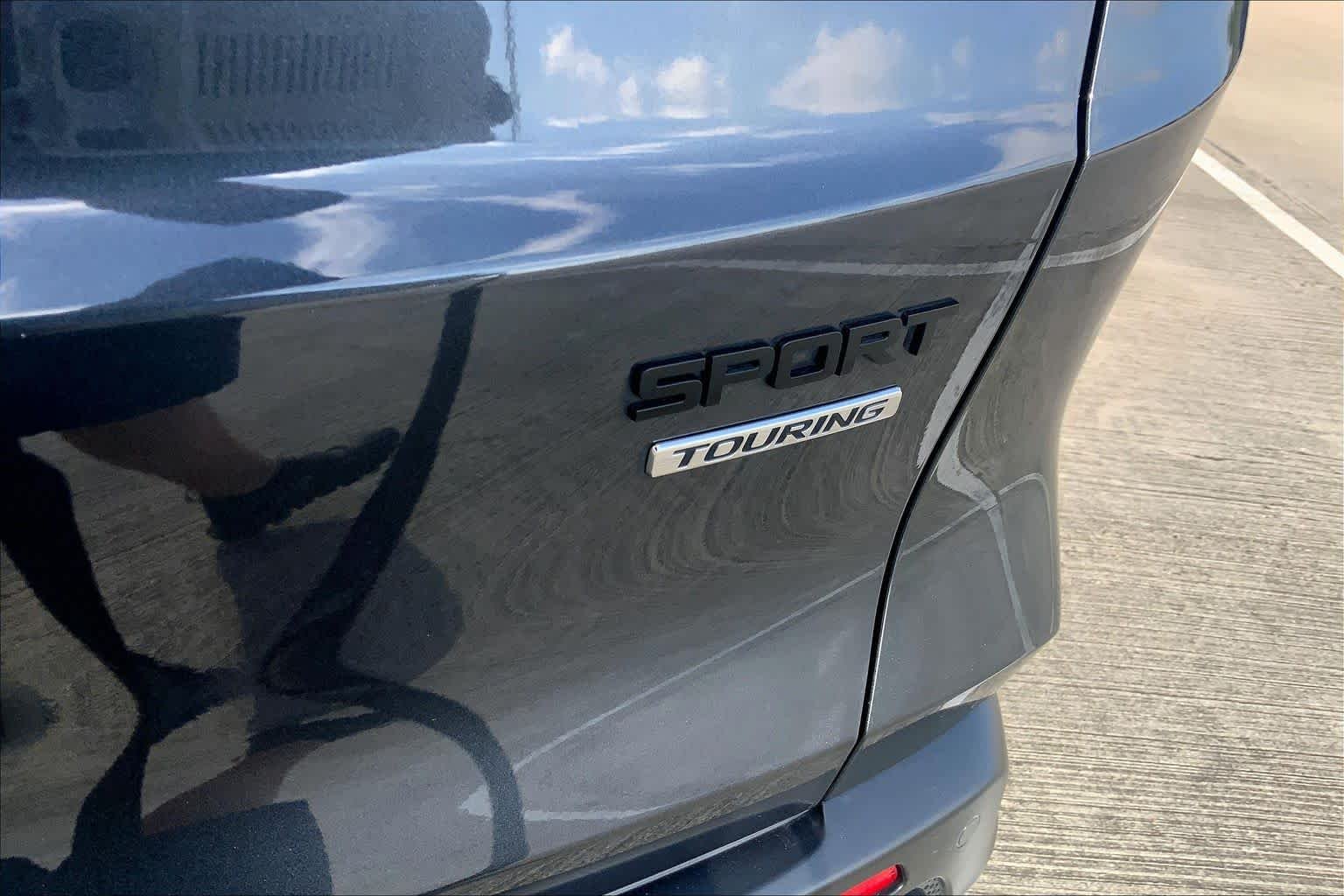Used 2024 Meteorite Gray Metallic Honda Sport Touring image 10