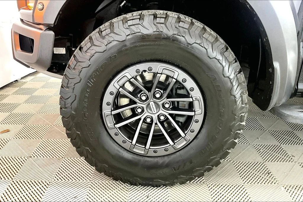 Used 2019 Black Ford Raptor image 7
