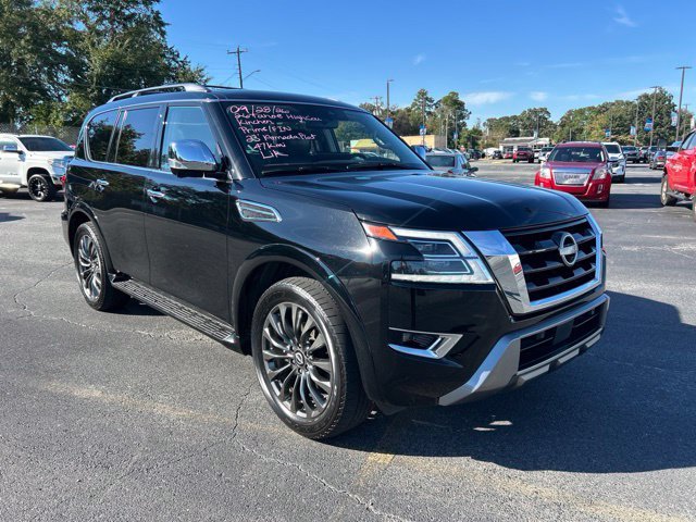 Used 2023 Black Nissan Platinum image 6