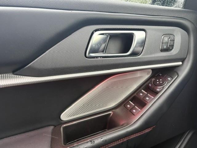 Used 2025 Vapor Blue Ford ST image 9