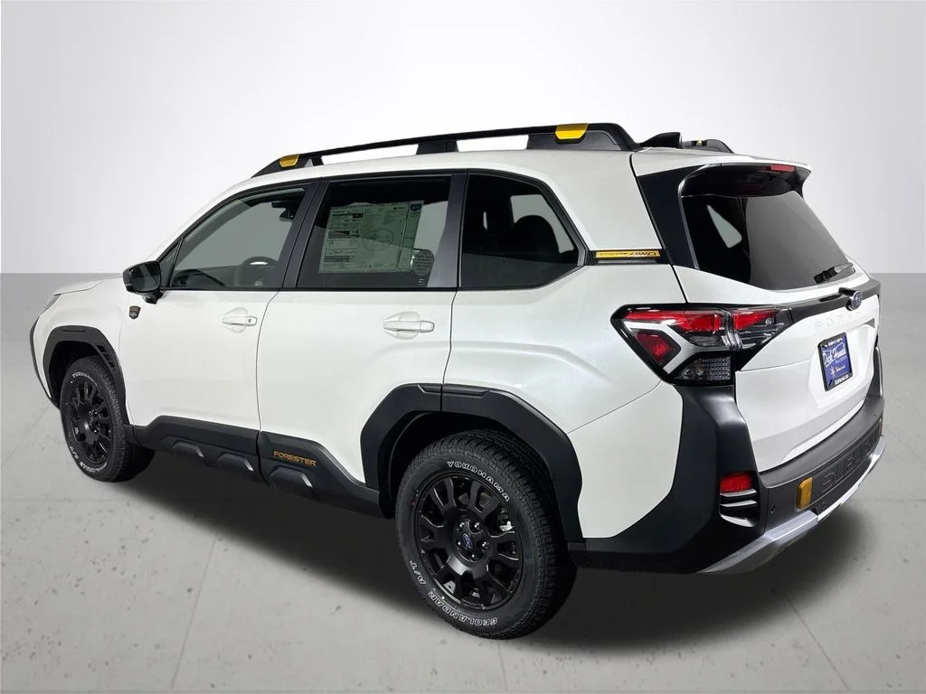 New 2026 CRYSTAL WHITE PEARL Subaru Wilderness image 8