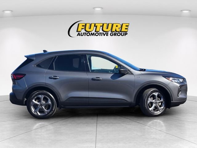 Used 2025 Gray Ford ST-Line image 3