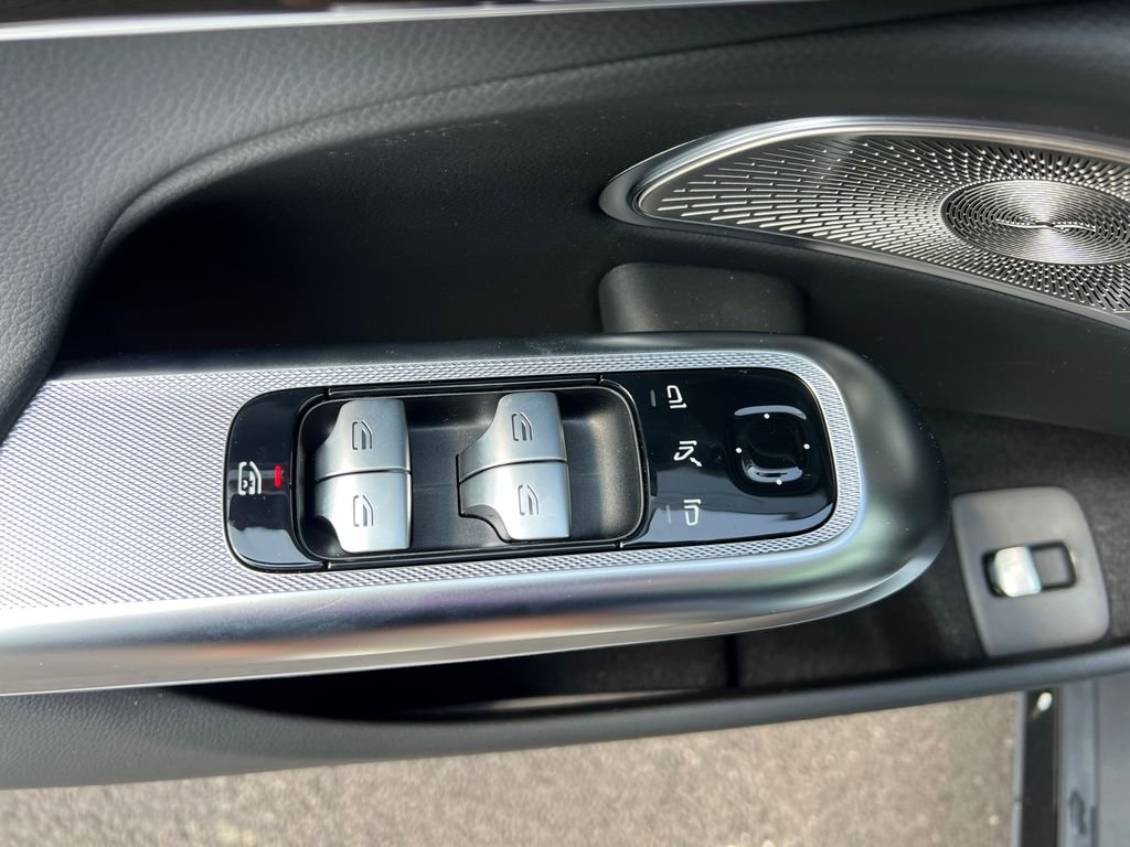 New 2026 Obsidian Black Metallic Mercedes-Benz E 450 image 10