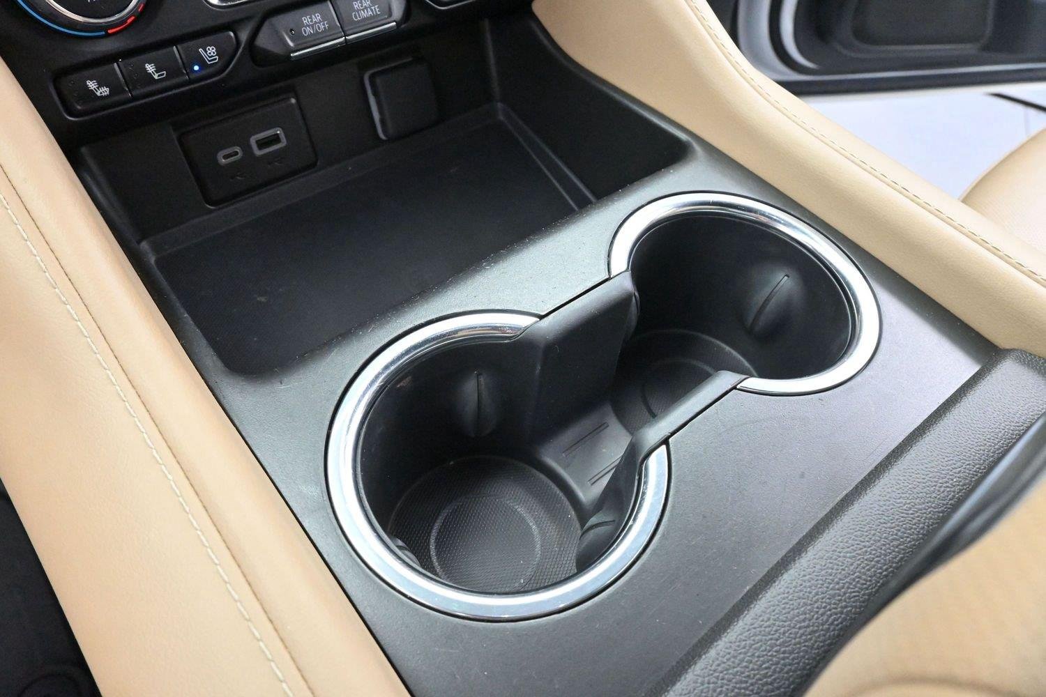 Used 2024 Summit White Chevrolet Premier image 28
