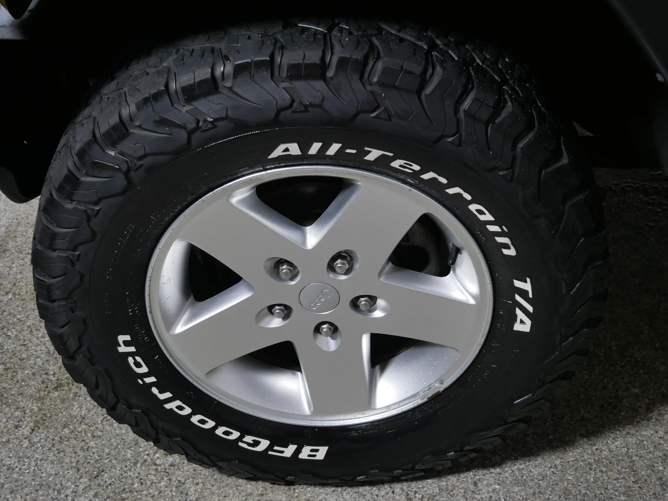 Used 2013 Dune Jeep Sport image 15