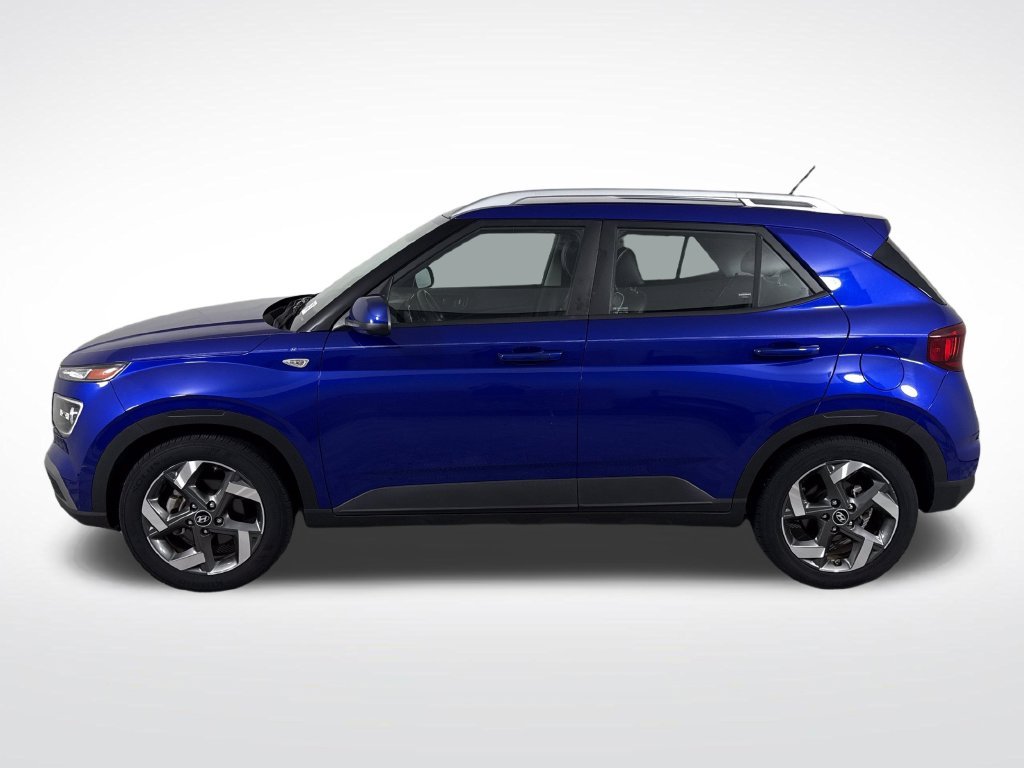 2024 Hyundai Venue Limited - Photo 8