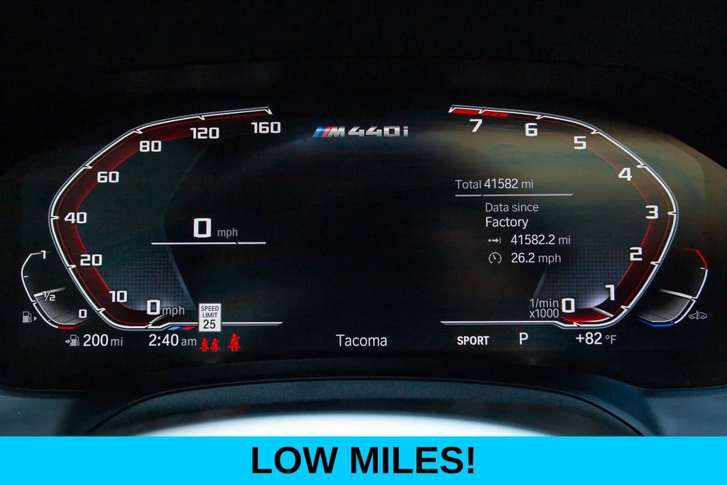 Used 2022 Blue Metallic BMW M440i xDrive image 3