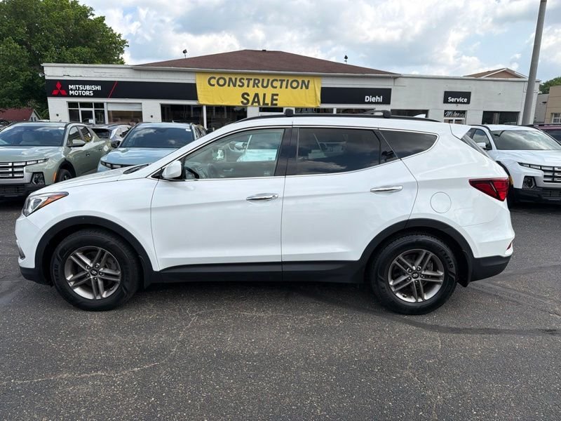 Used 2017 White Hyundai 2.4 Base image 3