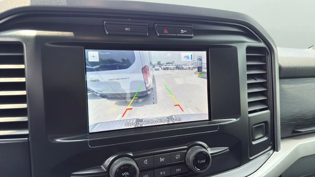 Used 2023 Blue Ford XLT image 18