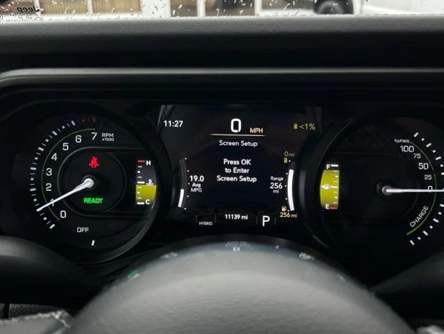 Used 2025 Gray Jeep Sahara 4xe image 30