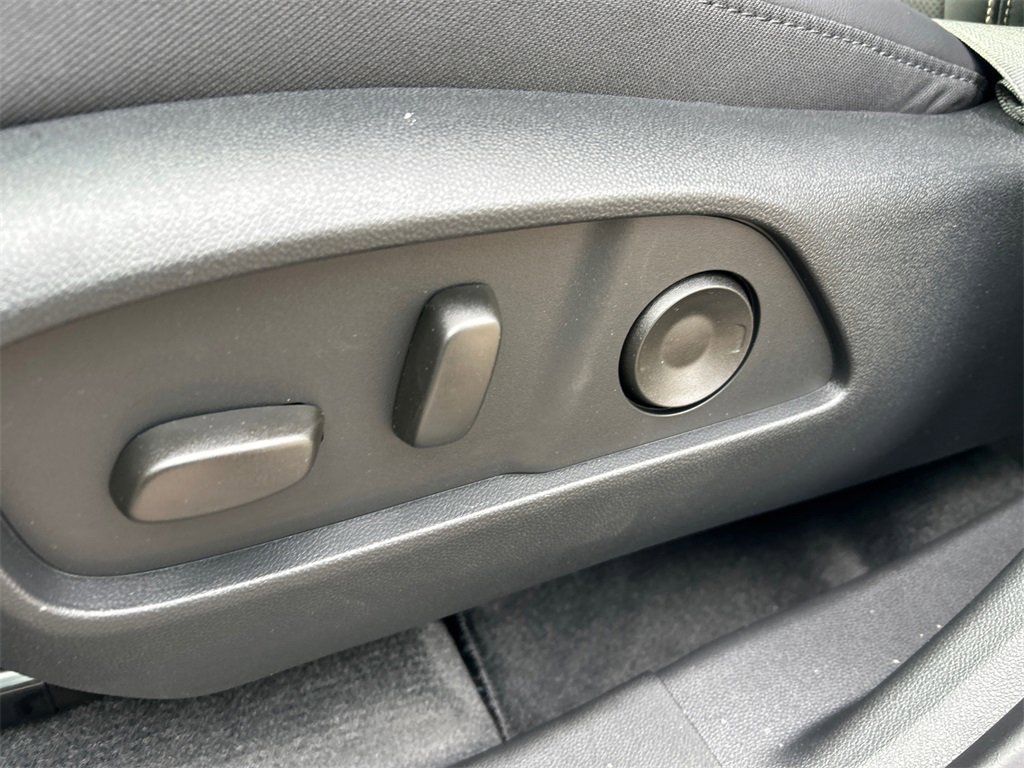 2026 GMC TERRAIN - Image 16