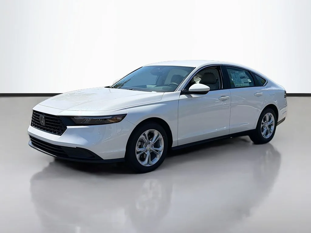 New 2026 Platinum White Pearl Honda LX image 2