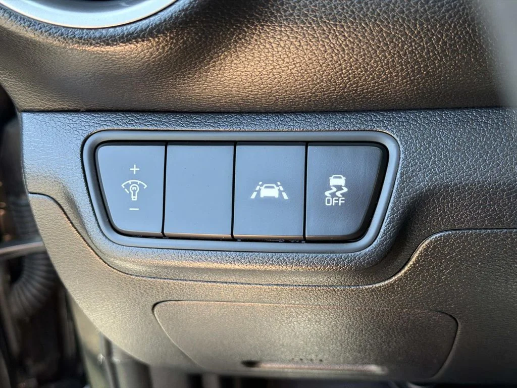 Used 2021 AURORA BLACK Kia LXS image 15