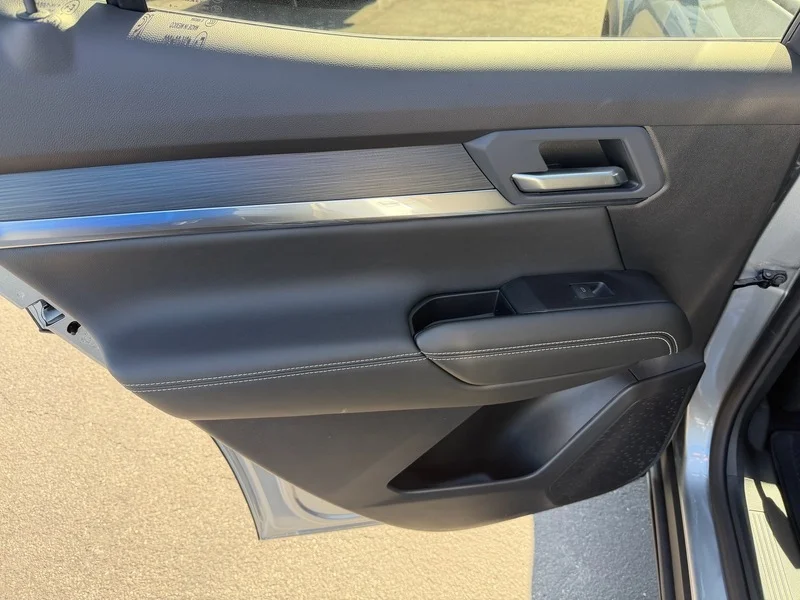 New 2027 Sterling Metallic GMC Elevation image 18