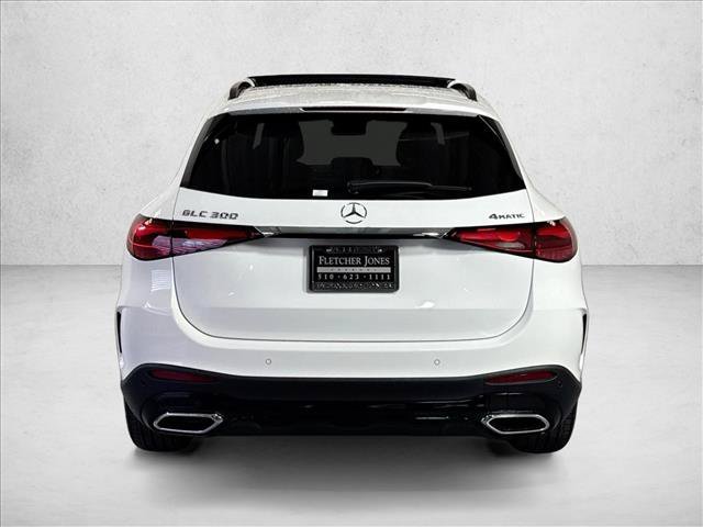 New 2026 Polar White Mercedes-Benz GLC 300 image 36