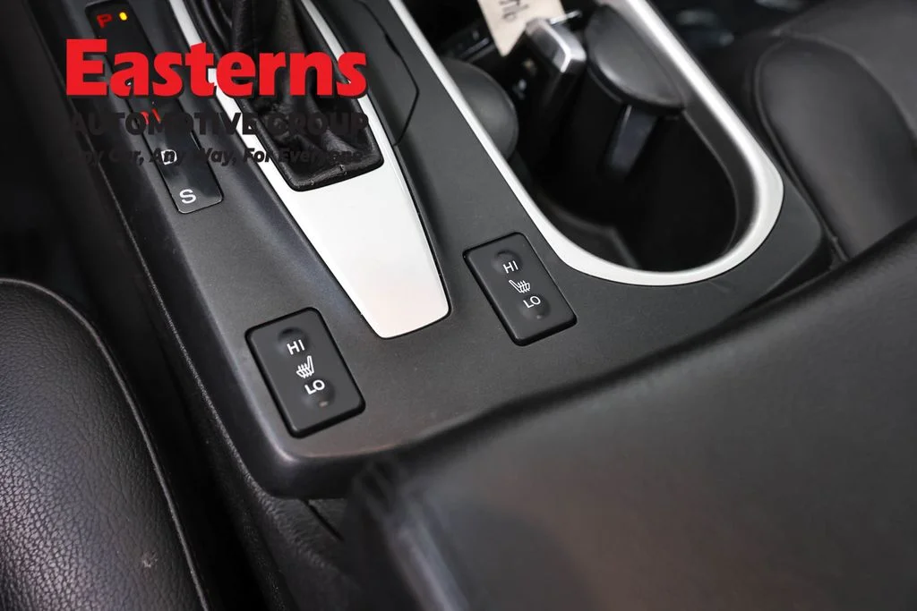 Used 2016 Black Acura Base image 22
