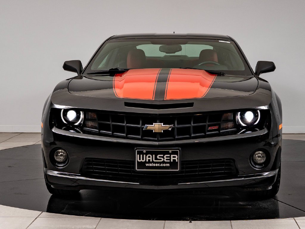 Used 2011 Black Chevrolet SS image 2