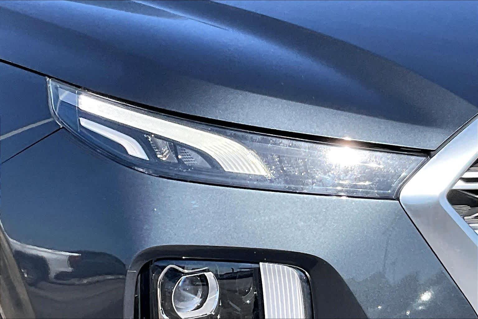 Used 2020 Steel Graphite Hyundai Limited image 23