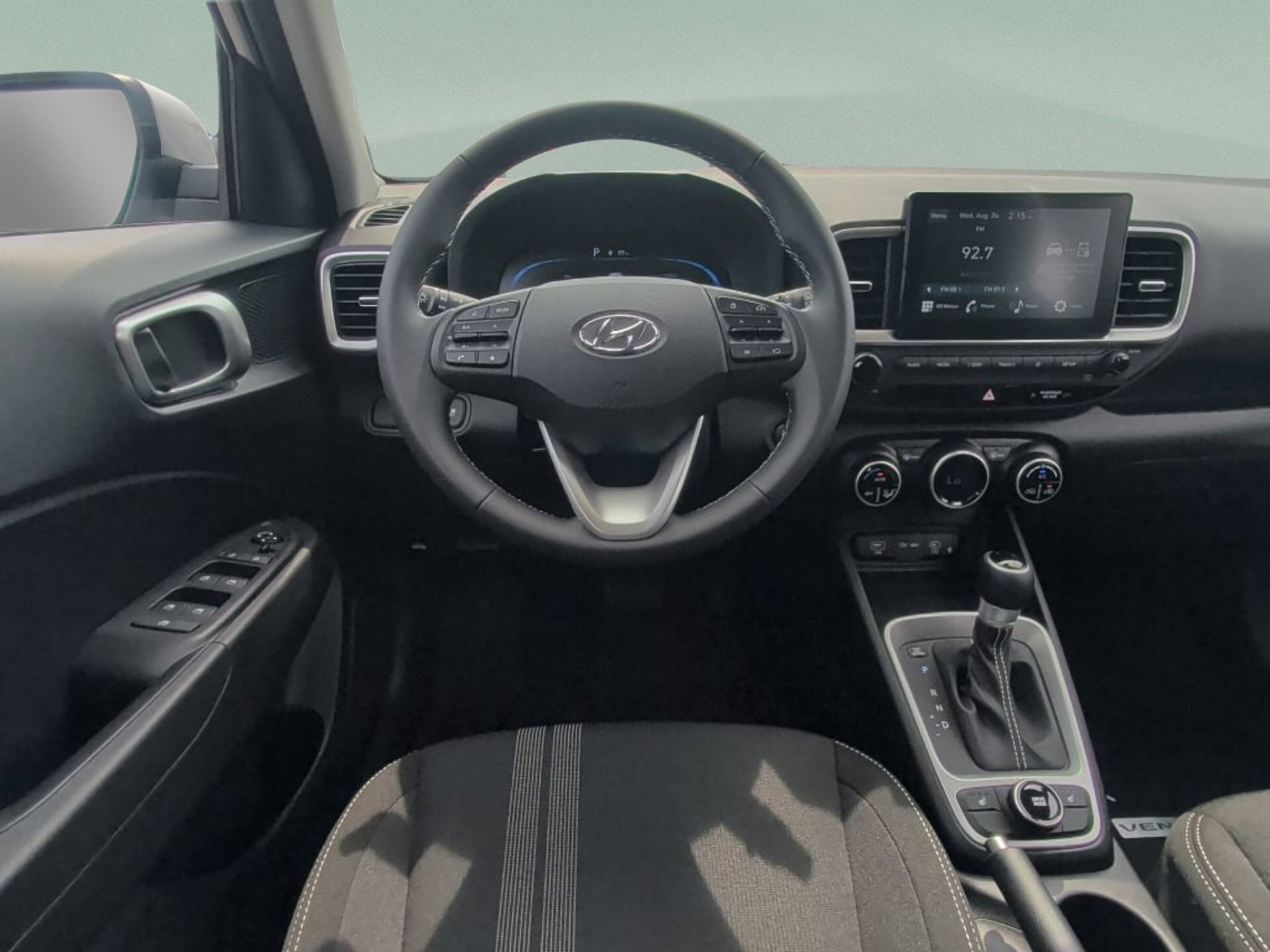 New 2026 Shimmering Silver Hyundai SEL image 33