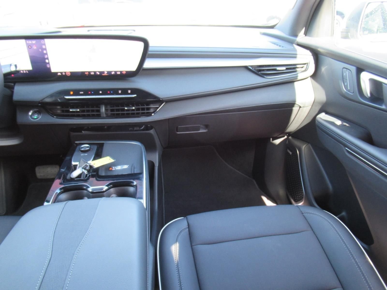 Used 2026 Gray Buick Preferred image 14