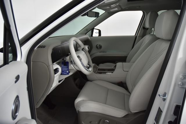 New 2026 White Hyundai SEL Premium 7P image 34