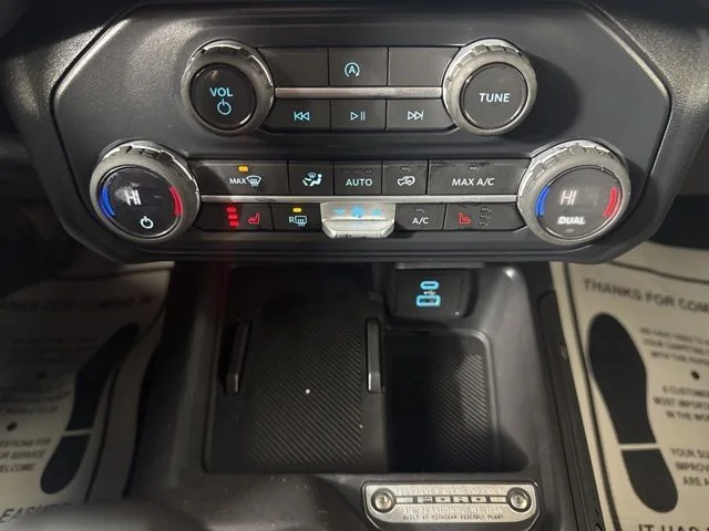 New 2025 Carbonized Gray Metallic Ford Big Bend image 16