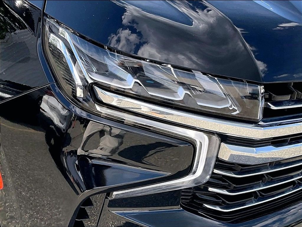 Used 2022 Black Chevrolet LT image 34