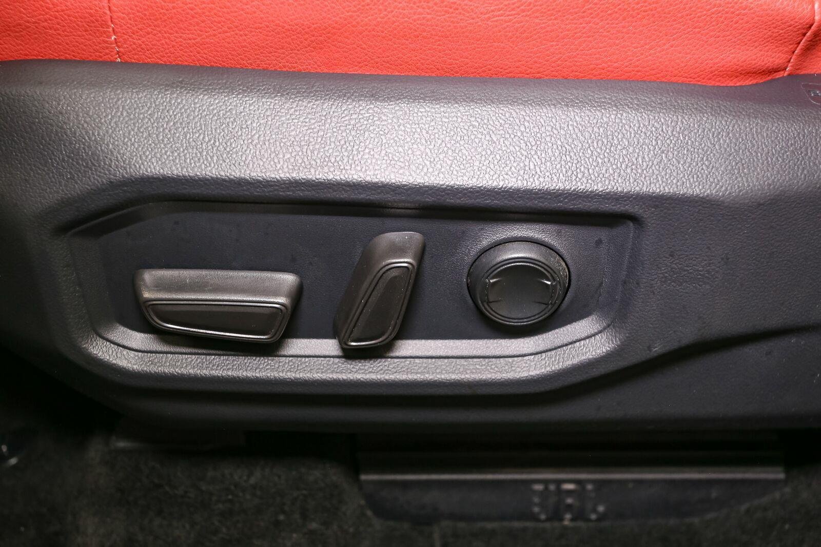 Used 2025 Ice Cap Toyota TRD Pro HV image 46