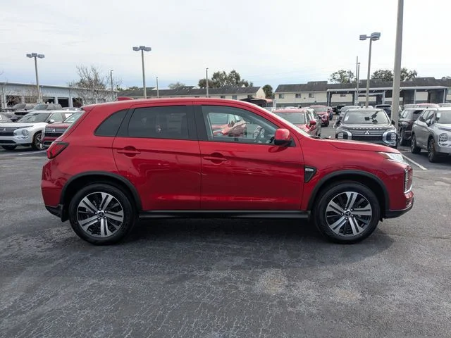 New 2026 Red Mitsubishi ES image 5