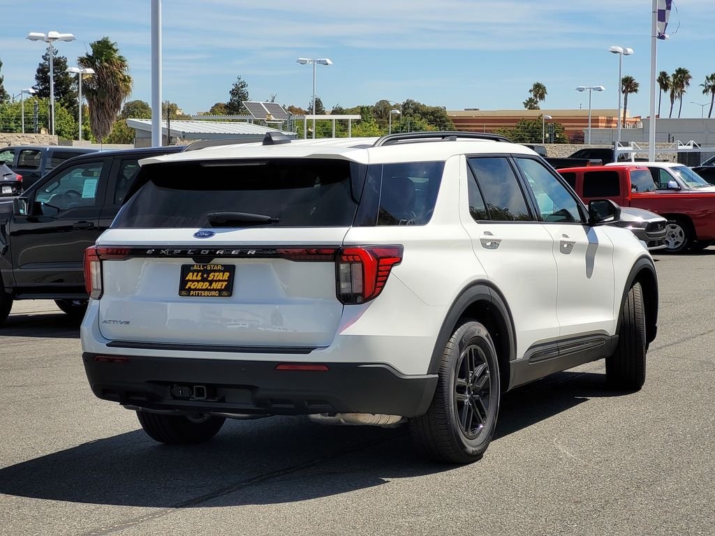 New 2026 Star White Metallic Tri-Coat Ford Active image 3