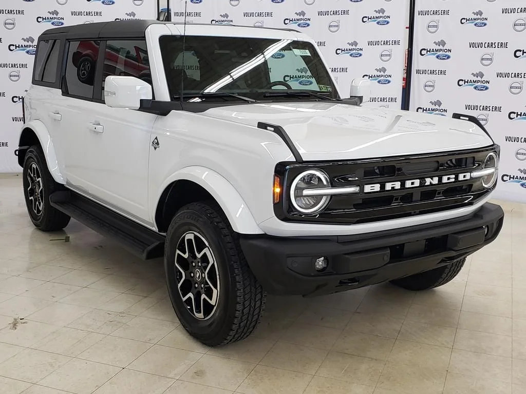 2025 Ford Bronco 4-Door