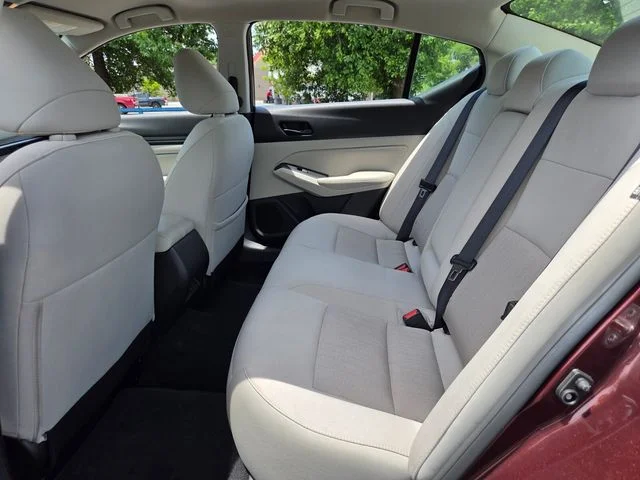 2025 Nissan Altima SV - Photo 12