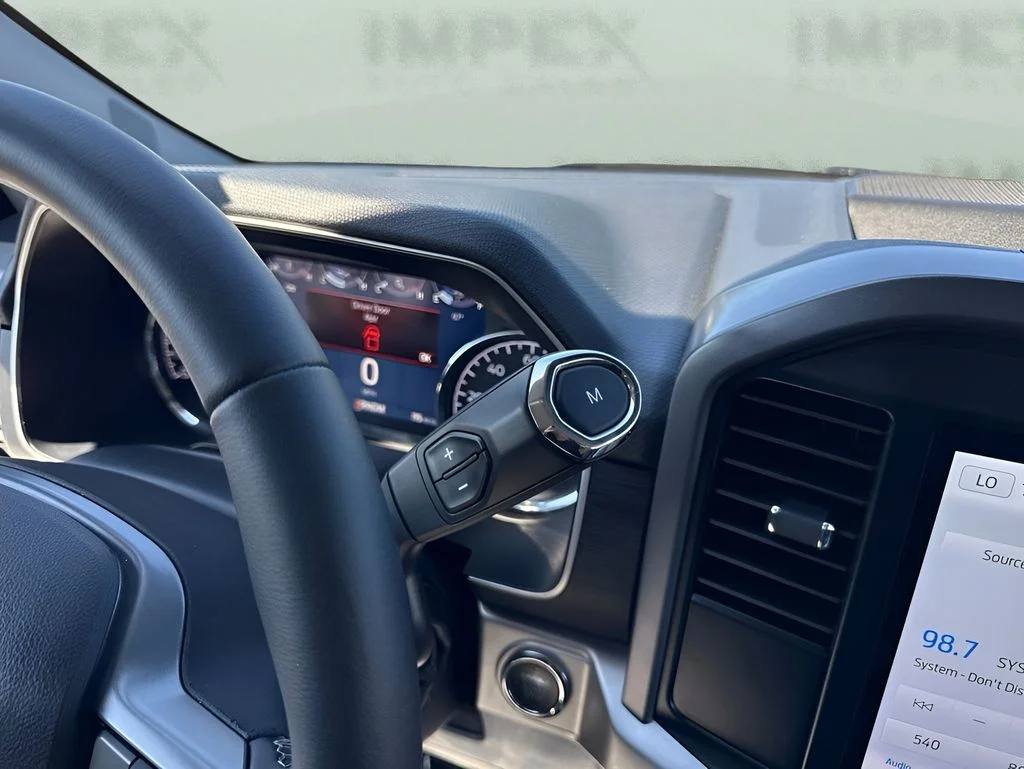 Used 2023 Gray Ford XLT image 15