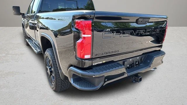 Used 2026 Black Chevrolet LT image 36