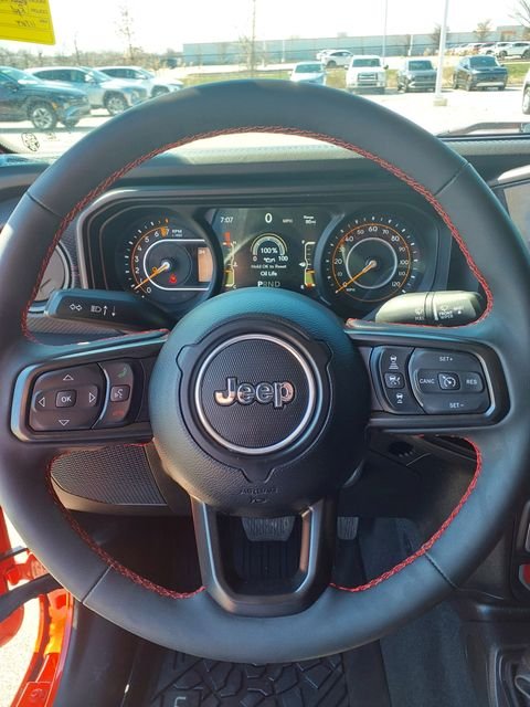 Used 2024 Red Clearcoat Jeep Rubicon image 25