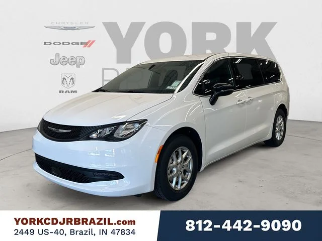 2027 Chrysler Voyager LX's photo