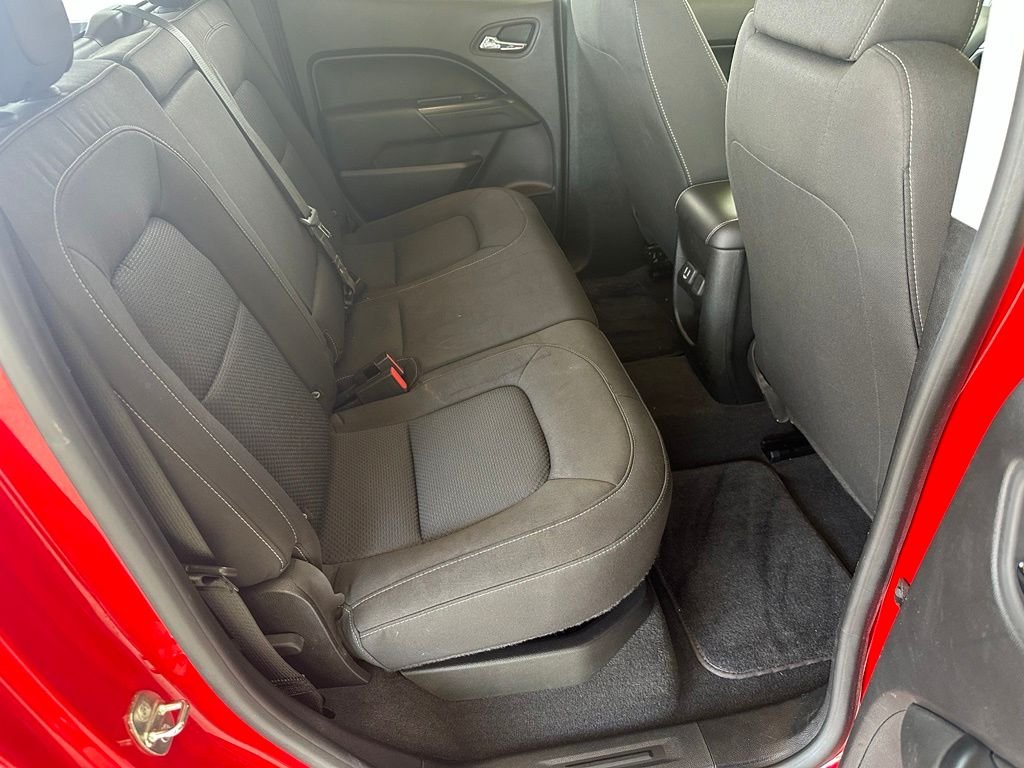 Used 2019 Red Chevrolet LT image 32
